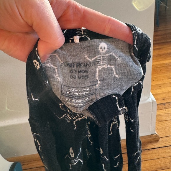 Skeleton Posh Peanut Zippered Footies - Picture 4 of 4